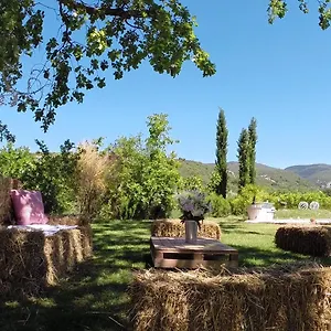 Hébergement de vacances La Fontaine Des Noyers, Saint-Saturnin-lès-Apt